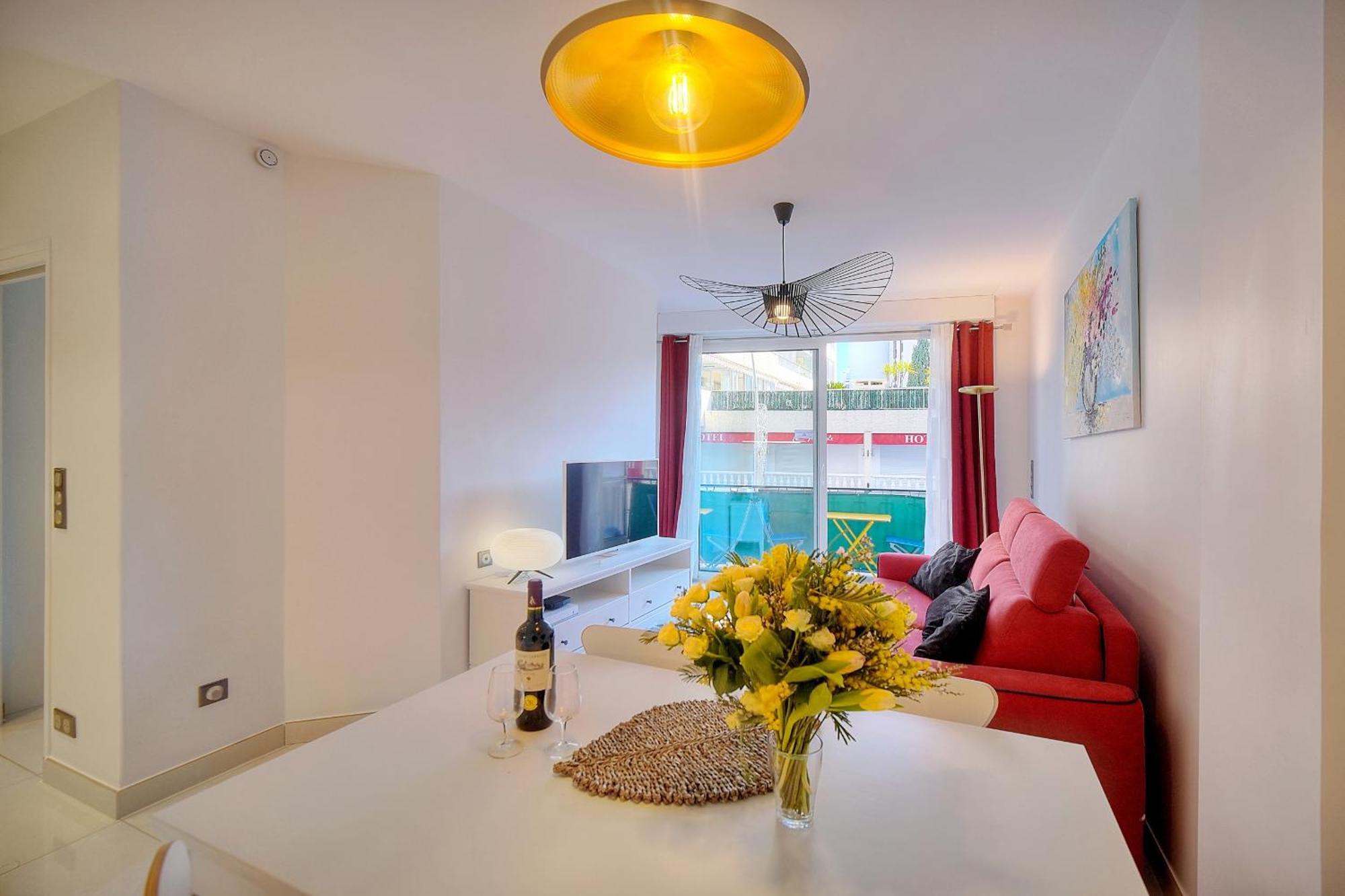 Apartamento 2 Pieces Moderne 8 Mn Du Palais A1b238 Cannes